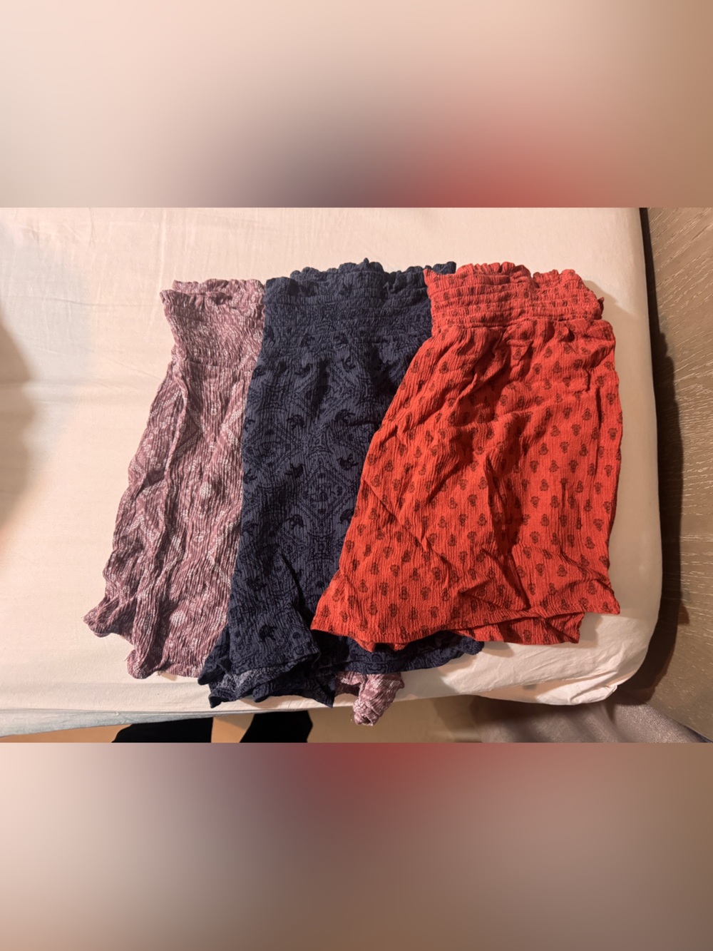 Women’s Lightweight Crinkle Gauze shorts – 3 Piece Lot